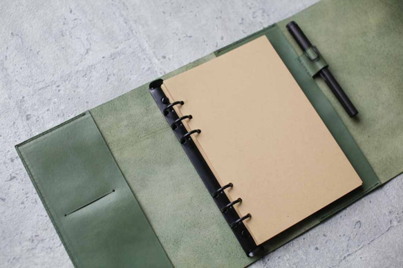 A5 Green refillable leather journal notebook/ Book Cover 3枚目の画像