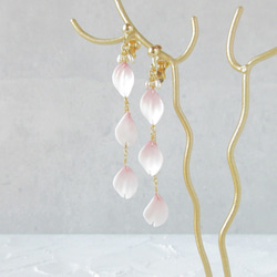 【Creema限定】春の福袋 桜のネックレス＆花弁のピアスorイヤリング ２点セット 4枚目の画像