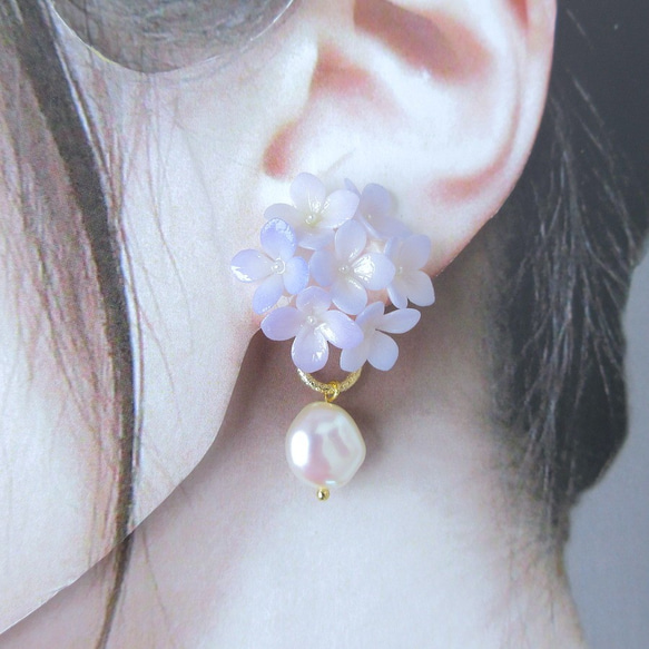 【２way】紫陽花と淡水パールのイヤリング・ピアス F 2枚目の画像
