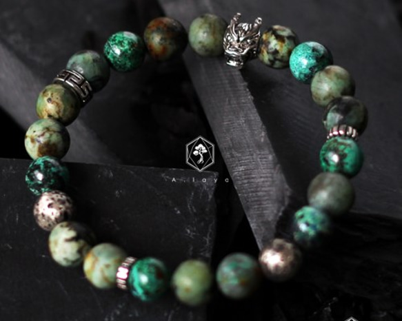 龍覺. 天然礦石手珠非洲綠松石鳳凰石實心純銀火山石鑄造龍首手環Alaya