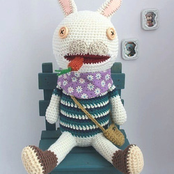 no.2052　Border Rabbit　(ボーダー服のうさぎ) 1枚目の画像