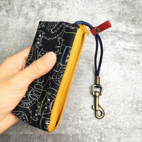拉鍊鑰匙包 (夜貓子 - 鵝黃拉鍊) 日本布 接單生產* 第5張的照片