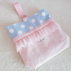 淡藍色和粉色荷葉邊帆布鞋盒 尺寸可變 第3張的照片