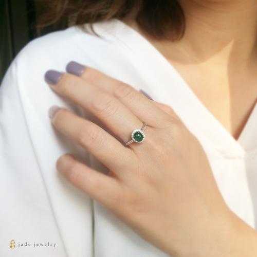 昨日 - クラシックインレイエメラルド（ビルマジェード）エッグ