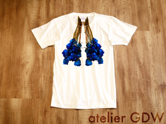 ブルーローズ［Tシャツ］atelierGDW 1枚目の画像