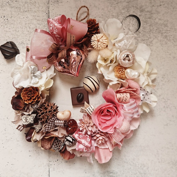 バレンタインリース(18.5cm)＊Pinkハートのストロベリーショコラ