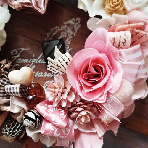 バレンタインリース(18.5cm)＊Pinkハートのストロベリーショコラ