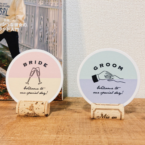 ハンドメイド　オーダー受付ページ　　♡パグ　パネル♡② 可愛い丸型* 受付サイン2枚セット [ コルクも購入可! ] [party] creema