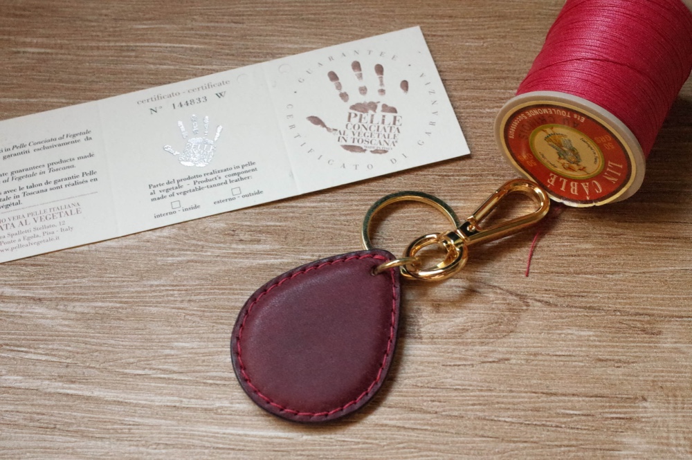 Starbucks ブラウンレザー キーホルダードロップ