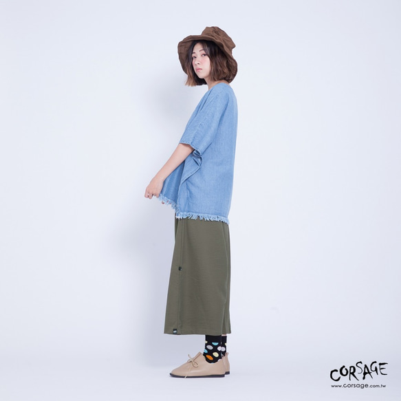 Corsage 騖_吉憂滑面褲 Taiwan Design 第3張的照片