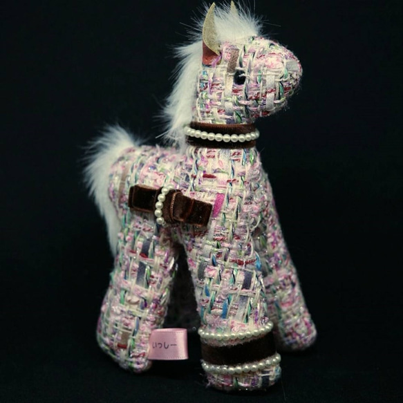 復興のお馬　いっしーバッグチャーム　　グローブホルダー付き　ピンクツイード 1枚目の画像