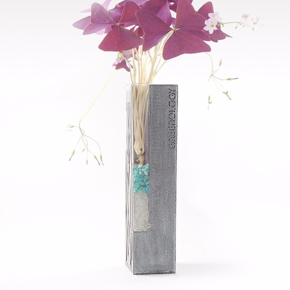 緑色のセメント、トーテムキューブ、ガラス管花 一輪挿し・花瓶