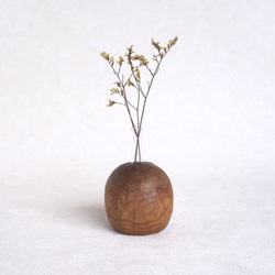 新品　希少　桑の木の花瓶　置物　花器　　　木工品　ハンドメイド 新品 希少 桑の木の花瓶 置物 花器 木工品 ハンドメイド