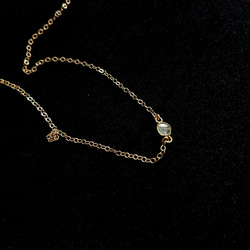天然石スライスダイヤモンドのシンプルゴールドネックレス 7枚目の画像