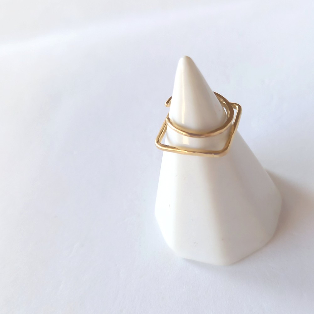 【特集掲載】ラウンド＆スクエアイヤーカフ：1,000円お得なペアセット