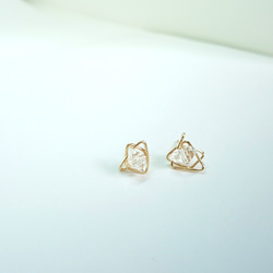 【特集掲載】ハーキマーダイヤモンドの幾何学ピアス 8枚目の画像