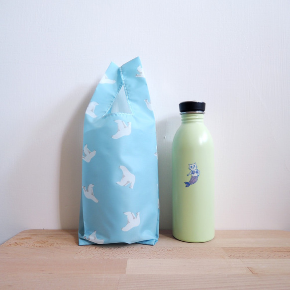 貍拉 =環保飲料提袋= 北極熊   /保溫瓶/水壺袋/ 飲料食物兩用 第2張的照片