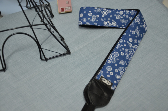 變形蟲花 減壓背帶 相機背帶 烏克麗麗 Camera Strap 第1張的照片