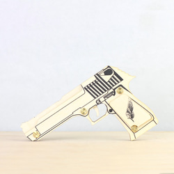 Desert Eagle  | rubber band／toy gun | 1枚目の画像