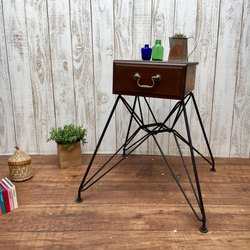 アイアン　サイドテーブル　一点物　アンティーク　レトロ　インダストリアル　ミニA ◇アンティーク調 アイアン脚のサイドテーブル 収納蓋付き