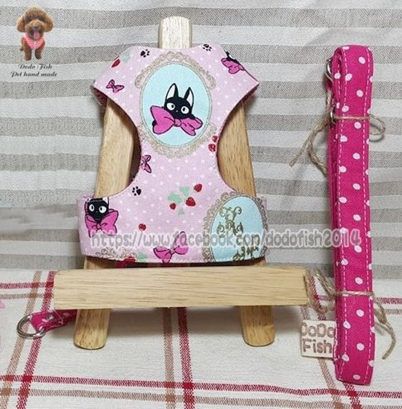 點點燙金小黑貓-寵物胸背☞【XS~M號下標區】純手工客製化 第1張的照片