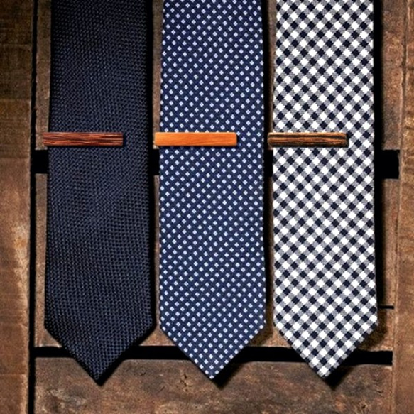 Wooden Classic Skinny Tie Clip- 3 Colors Available 1枚目の画像
