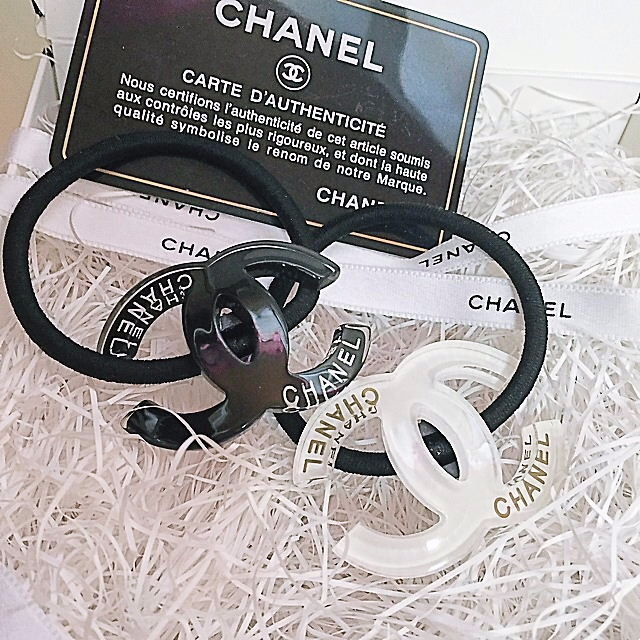 CHANEL ノベルティ　ヘア　ゴム　ココマーク　ロゴ