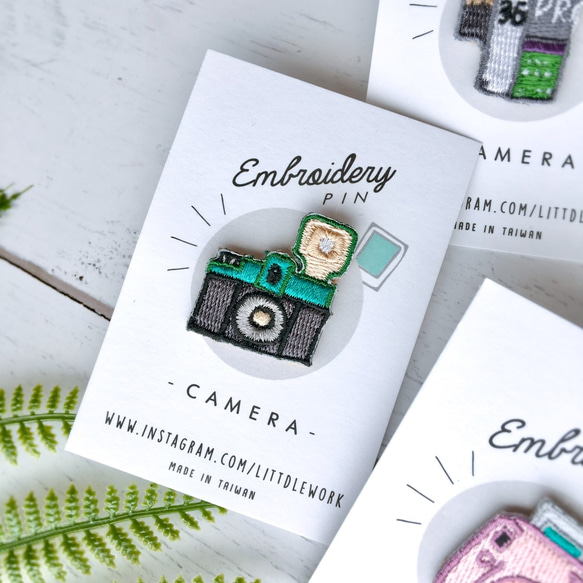 小さな刺繍バッジ-Diana F +カメラのネガをLitt​​dlework 1枚目の画像