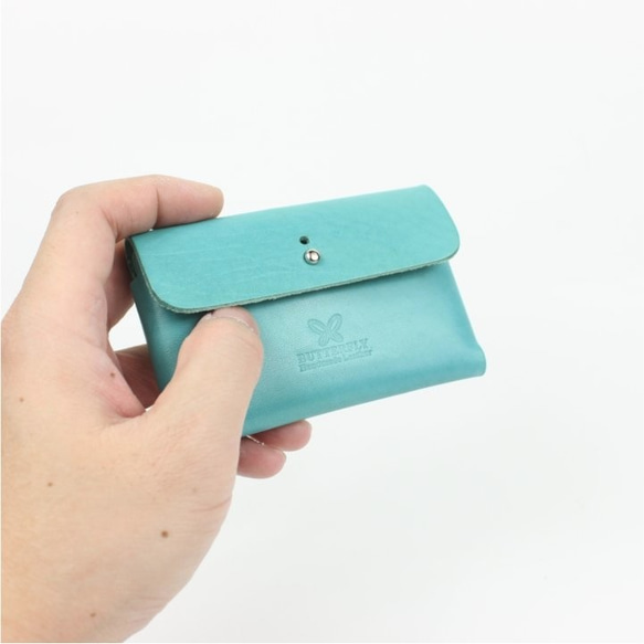 【Butterfly 手作皮件】簡約土耳其藍名片夾，買一送一 (免費烙印服務)。 第2張的照片