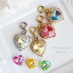 さーちん様•*¨*•.¸♬︎4点♡ハンドメイドスワロフスキーキーホルダー スワロフスキー キーホルダー のおすすめ人気通販｜Creema