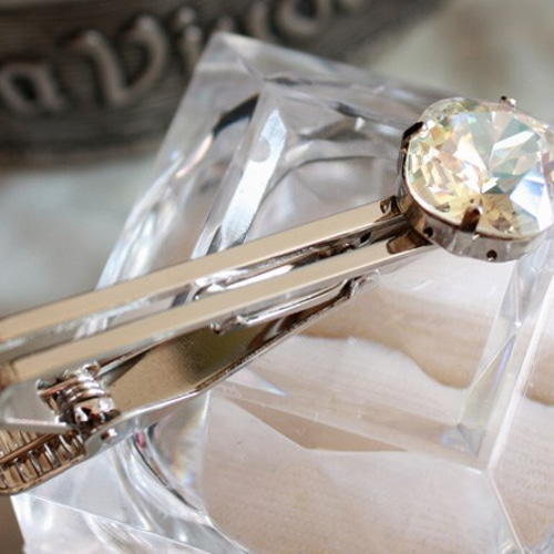 送料無料】クリスタルムーンライトスワロフスキーネクタイピン 【日本