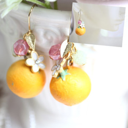 蜜柑和小花造型耳針/夾式耳環【日本製】 P-2327 第2張的照片