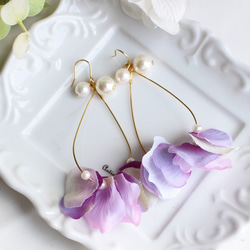 [SALE] [免費送貨]紫色繡球花吊式耳環/耳環[日本製造] P-2981 第1張的照片