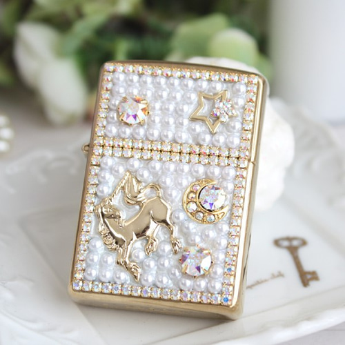 半分の月がのぞむ空9 小夜子さんzippo 半分の月がのぞむ空