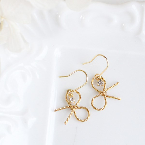 黃銅扭絲絲帶耳環/耳環 [日本製造] P-2919 第1張的照片