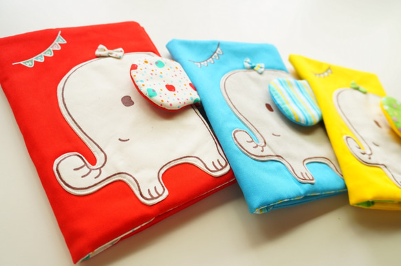 媽媽手心有溫暖的快樂大象寶寶手冊套/書衣訂製(黃/藍/紅)配布依現貨更改 第5張的照片