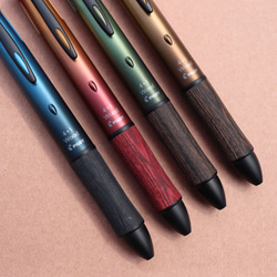 名入れ ◆ 数量限定色 PILOT 4＋1 Wood 3枚目の画像