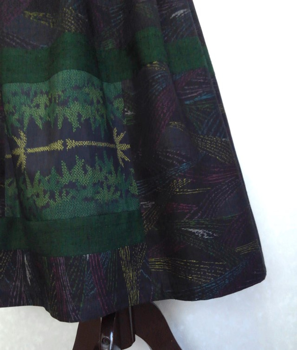 着物リメイク♪3着の紬で作ったシックなパッチスカート（裏地付き）丈７５ｃｍ 3枚目の画像