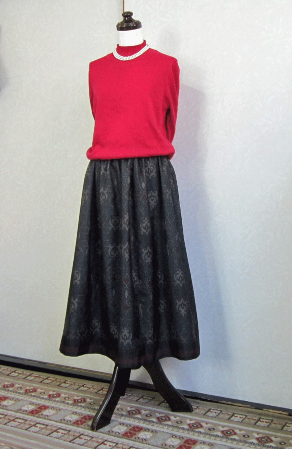 着物リメイク♪上質（5マルキ）泥大島紬のシックなスカート：丈７７ｃｍ（裏地付き） 5枚目の画像