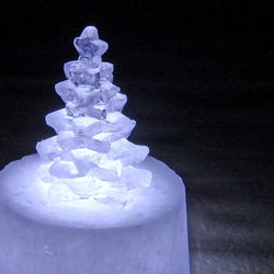 火を使わないアロマキャンドル「氷の国のクリスマス」（ラベンダーの香り） 1枚目の画像