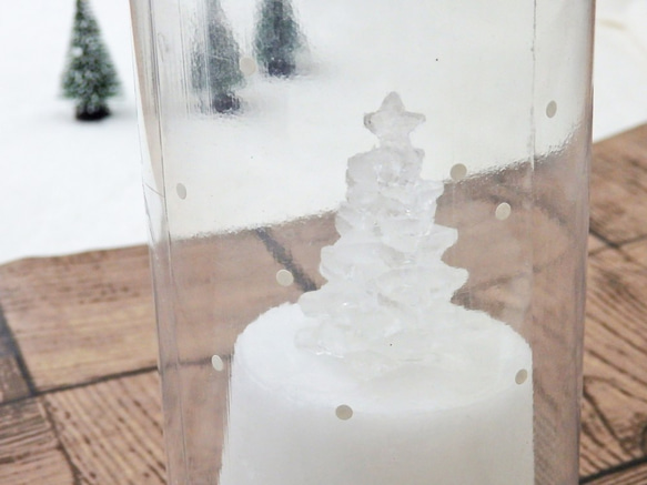 火を使わないアロマキャンドル「氷の国のクリスマス」（ラベンダーの香り） 6枚目の画像