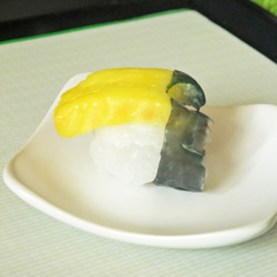 お寿司キャンドル（玉子） 4枚目の画像