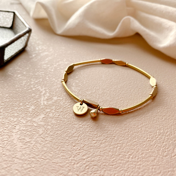 【免費客製】記號-刻字字母 黃銅手環 第2張的照片