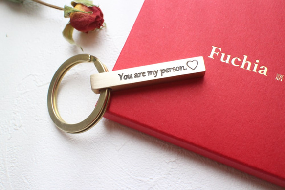 情人節禮物-黃銅刻字鑰匙圈-情人版 第1張的照片