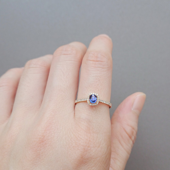 天然橢圓形藍寶石 微鑲鑽石 純 18K 金戒指 第6張的照片