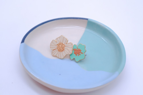 夏日扶桑花 盛開 耳針 耳夾  Hibiscus stud and clip earring 第2張的照片