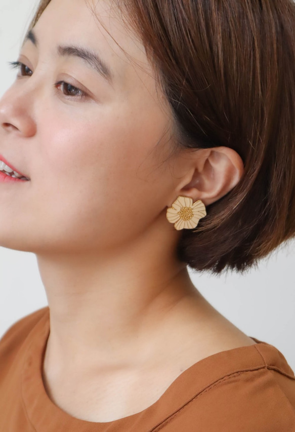 夏日扶桑花 盛開 耳針 耳夾  Hibiscus stud and clip earring 第7張的照片