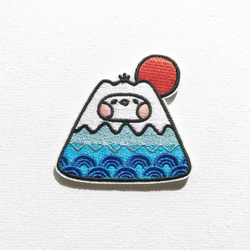 富士山種刺繍ワンピース/ブローチ 1枚目の画像