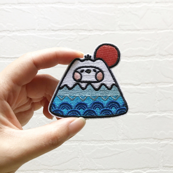 富士山種刺繍ワンピース/ブローチ 6枚目の画像