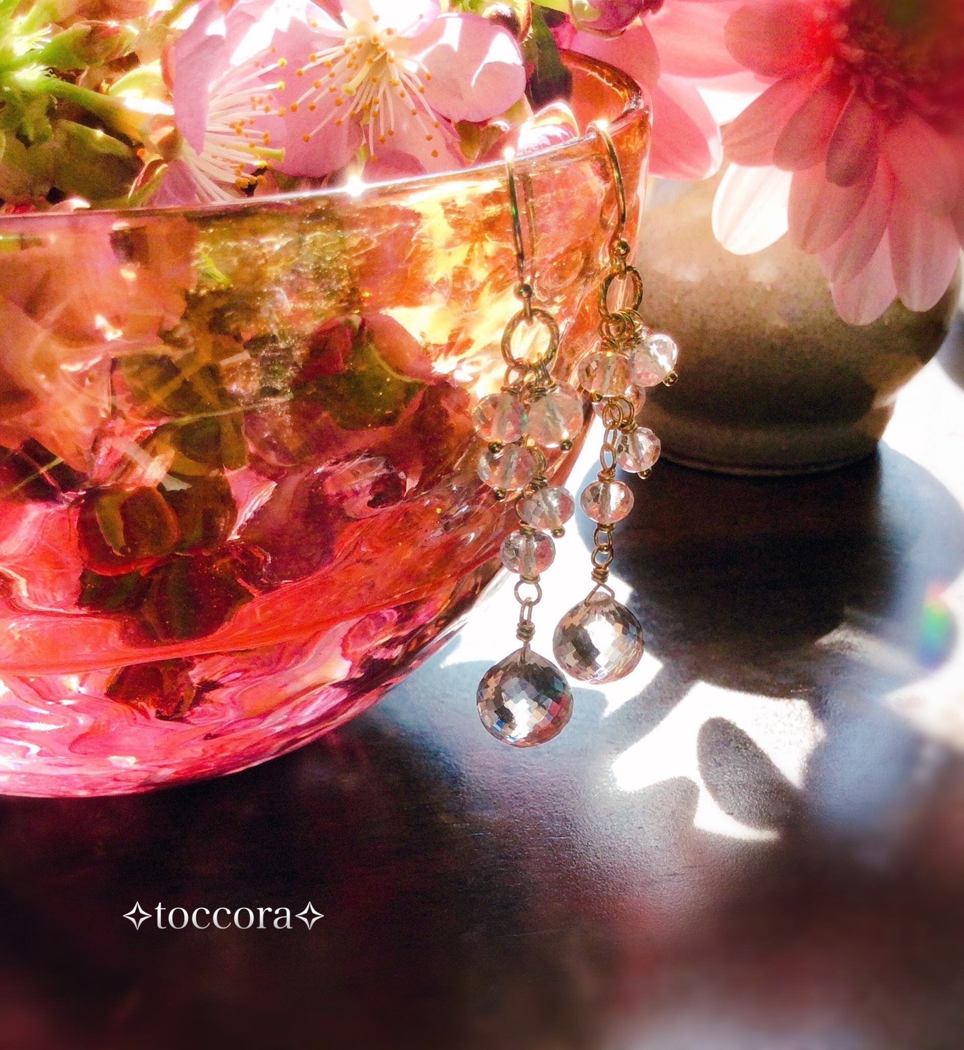 天然石と14kgfꕤ*.ﾟ水晶のフックピアス